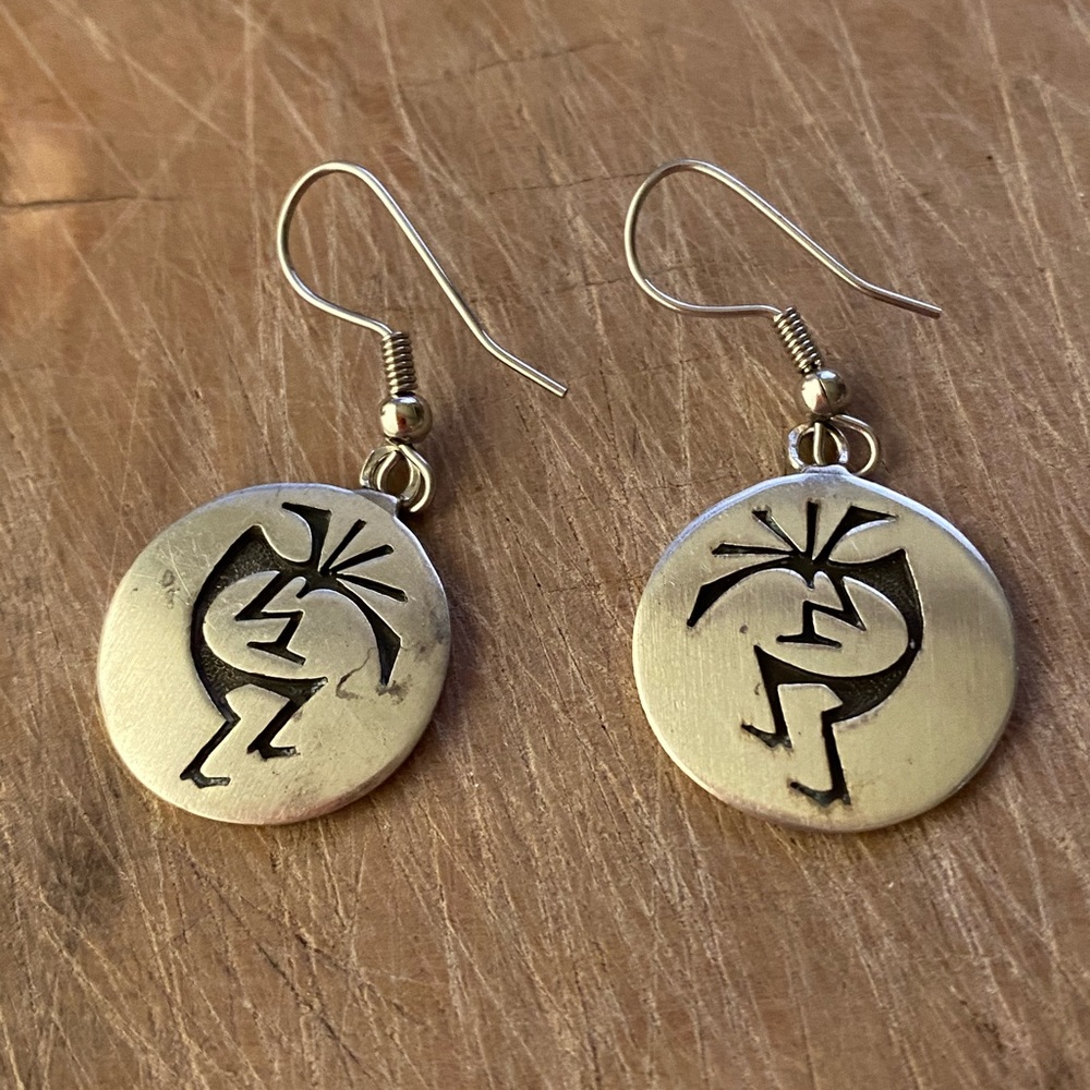 Silver Kokopelli dangle earrings